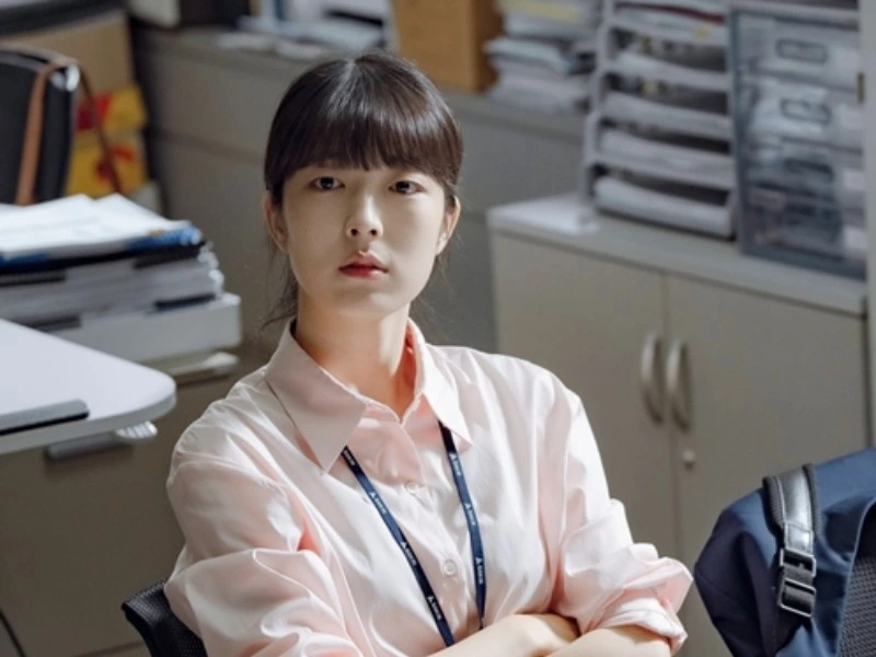 Ahn Hyun-ho sebagai Kwak Min-jung di drakor The Art of Negotiation