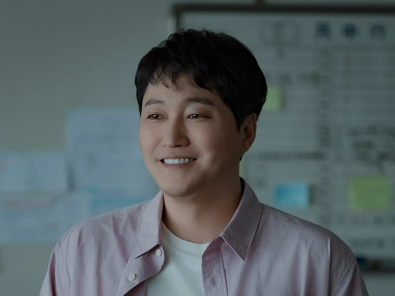 Kim Dae-myung sebagai Oh Soon-young di drakor The Art of Negotiation