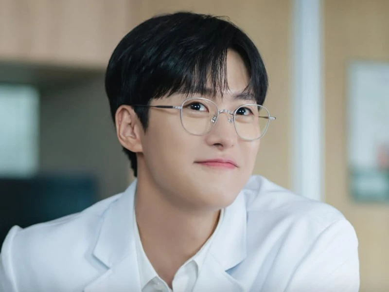 Sinopsis Second Shot at Love: Sooyoung SNSD Jadi Pemabuk Berat? Gong Myung sebagai Seo Eui-joon di drakor Second Shot at Love