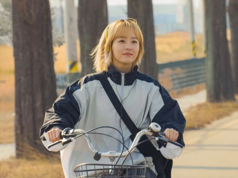 Sinopsis Our Unwritten Seoul: Park Bo-young Jadi Anak Kembar di Drakor Terbarunya Park Bo-young sebagai Yoo Mi-ji di drakor Our Unwritten Seoul